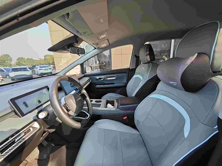 GAC Aion Y 2025 2025款 Plus 510 乐享版 58.4kWh