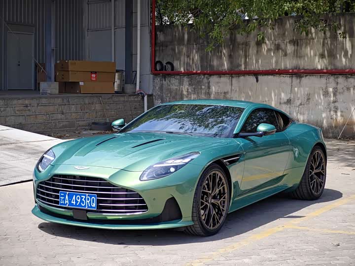 Aston Martin DB12 2025 2025款 4.0T V8 Coupe