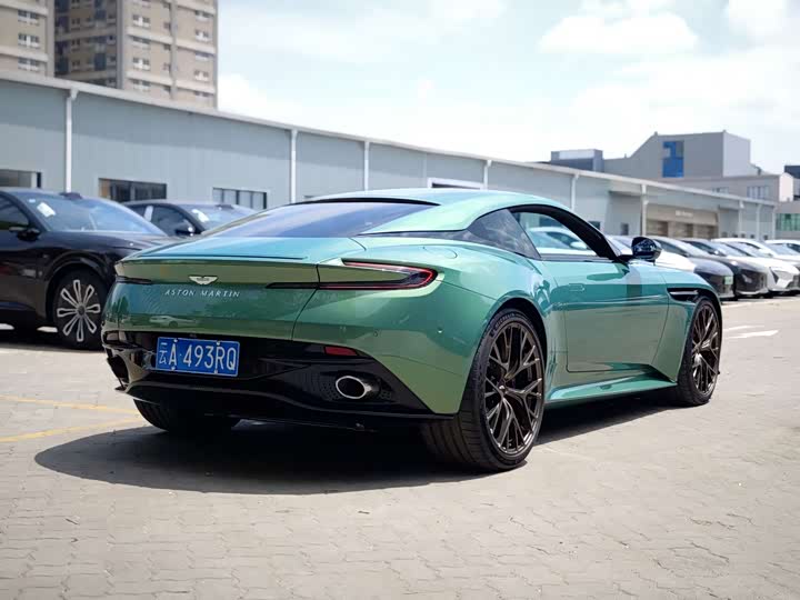 Aston Martin DB12 2025 2025款 4.0T V8 Coupe