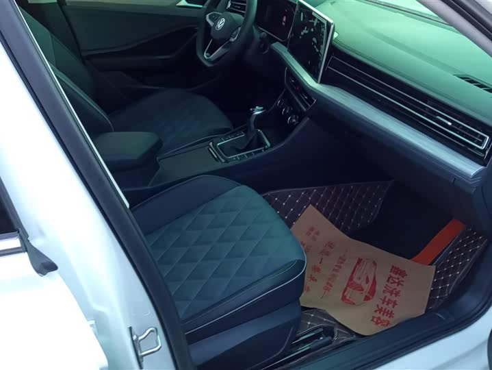 Volkswagen Sagitar L 2025 2025款 改款二 300TSI DSG超越版