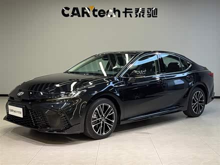 Toyota Camry 2026 2026款 双擎 2.0HSE 运动Lite版