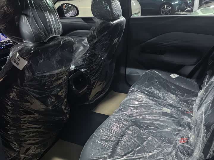 BAIC Arcfox T1 2025 2025款 425 PLUS