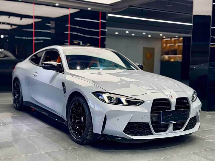 BMW M4 2024 2024款 M4双门轿跑车 M xDrive 雷霆版