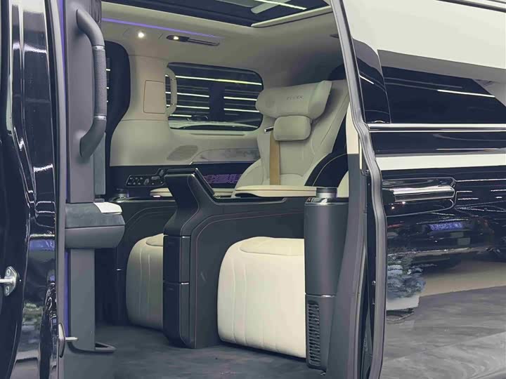 Zeekr 009 2024 2024款 光辉