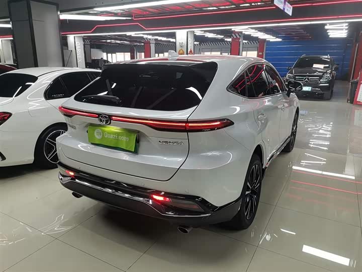 Toyota Venza 2023 2023款 2.0L CVT两驱尊贵版