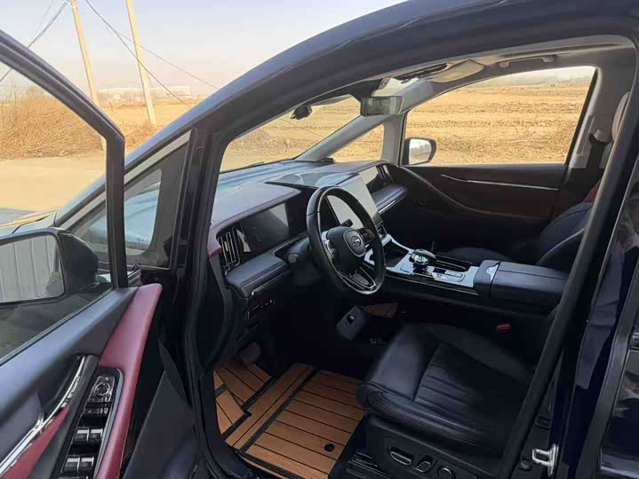 GAC Trumpchi E9 2023 2023款 E9 宗师