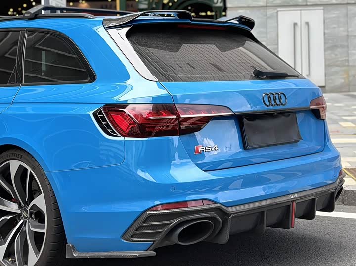 Audi RS 4 2021 2021款 RS4 Avant 暗金版