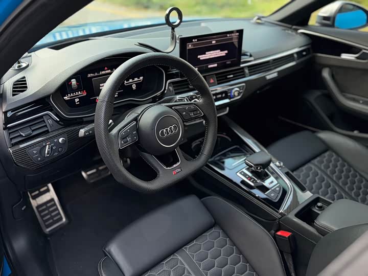 Audi RS 4 2021 2021款 RS4 Avant 暗金版