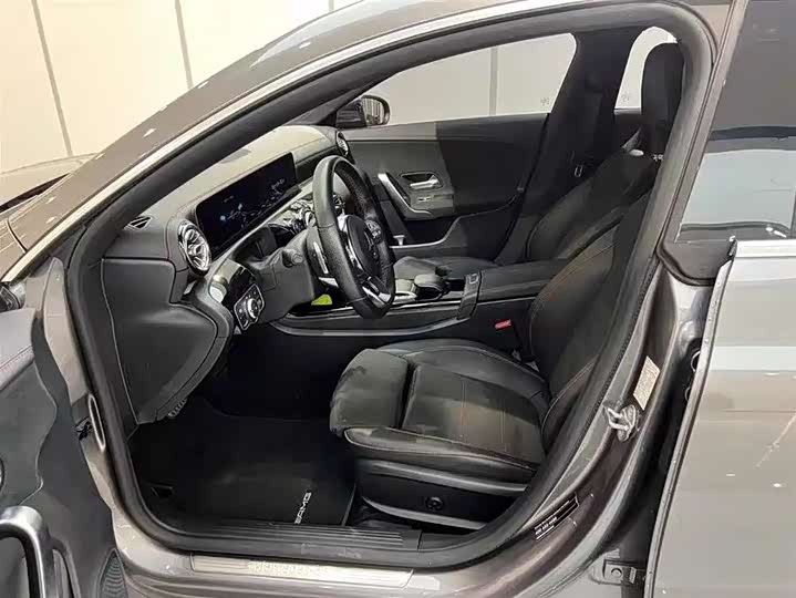 Mercedes-Benz CLA-Class 2023 2023款 CLA 200