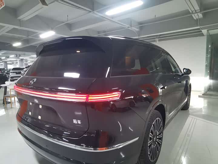 Nio ES8 2026 2026款 六座行政豪华版