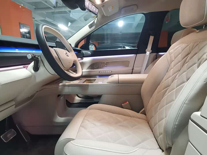 Nio ES8 2026 2026款 六座行政豪华版