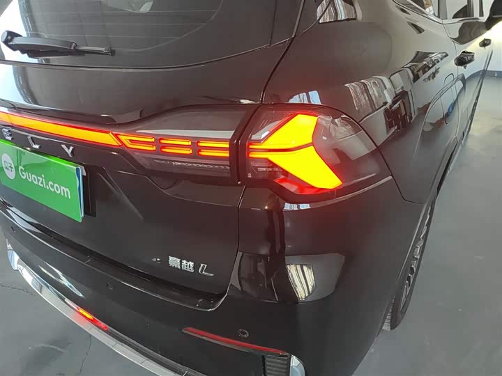 Geely Okavango L 2025 2025款 2.0T DCT尊享款