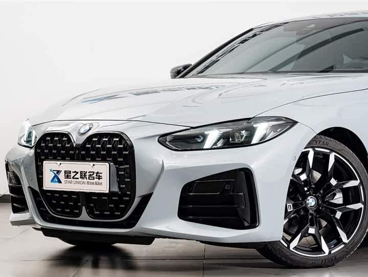 BMW 4 Series 2024 2024款 430i M运动曜夜套装