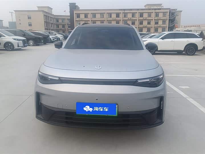 Leapmotor C16 2024 2024款 增程 200智享版