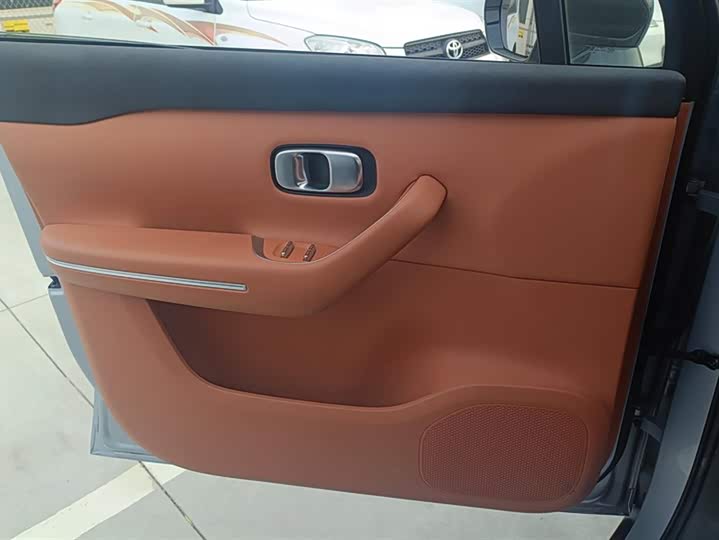 Leapmotor C16 2024 2024款 增程 200智享版