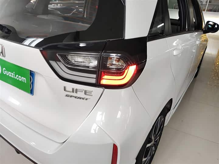 Honda Life 2021 2021款 1.5L CVT SPORT心动版