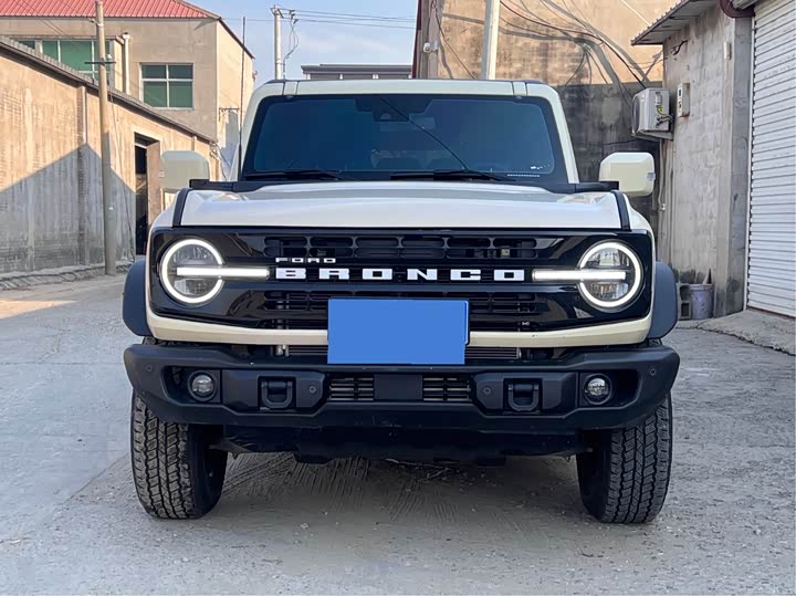 Ford Bronco 2024 2024款 2.3T 长滩