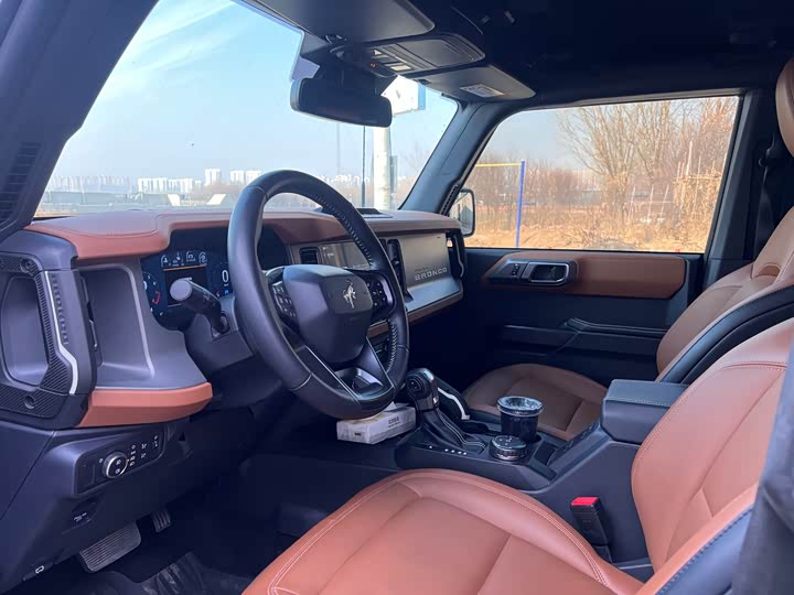 Ford Bronco 2024 2024款 2.3T 长滩