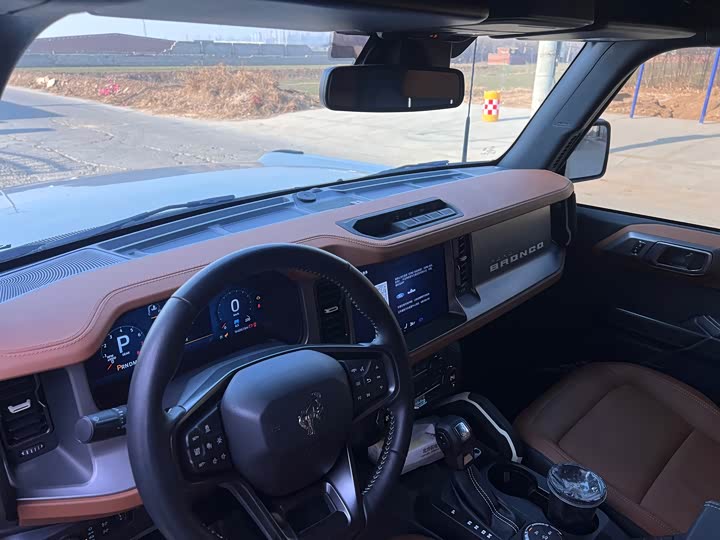 Ford Bronco 2024 2024款 2.3T 长滩