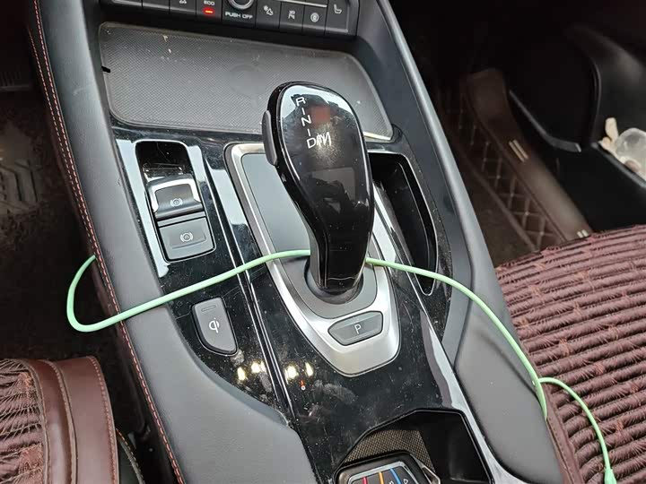 Haval F7 2021 2021款 2.0T 四驱i悦