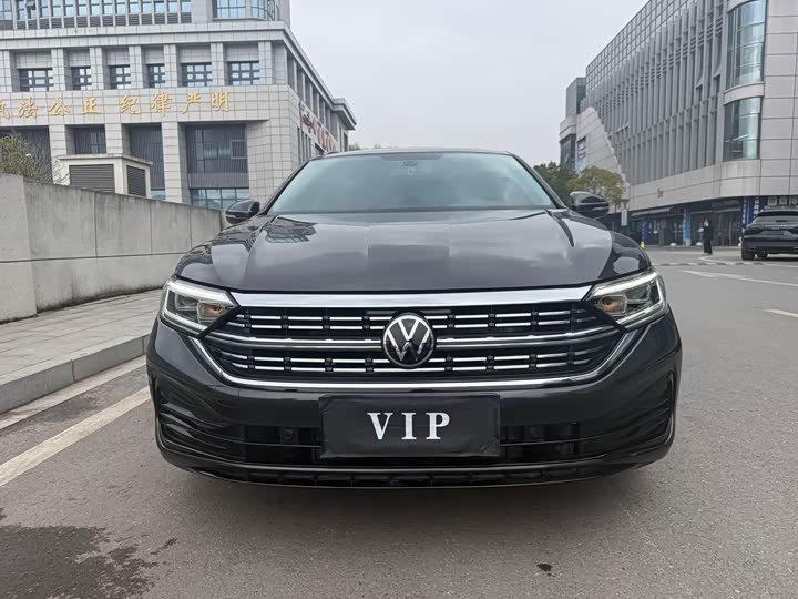 Volkswagen Sagitar L 2025 2025款 300TSI DSG超越版