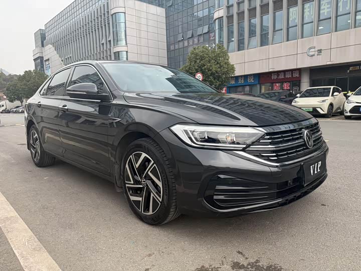 Volkswagen Sagitar L 2025 2025款 300TSI DSG超越版