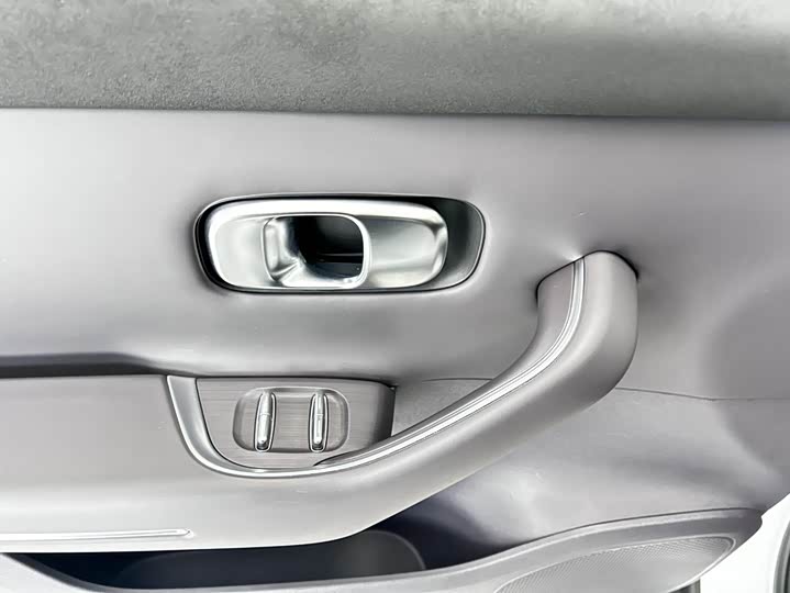 Leapmotor C16 2024 2024款 纯电 580尊享版