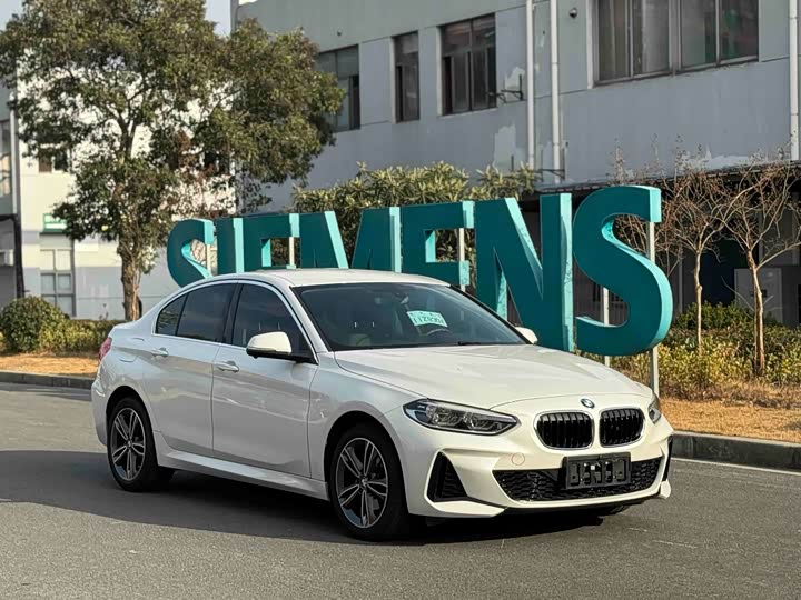 BMW 1 Series 2023 2023款 120i M运动版