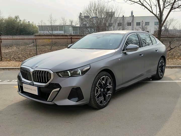 BMW 5 Series 2025 2025款 530Li xDrive M运动套装