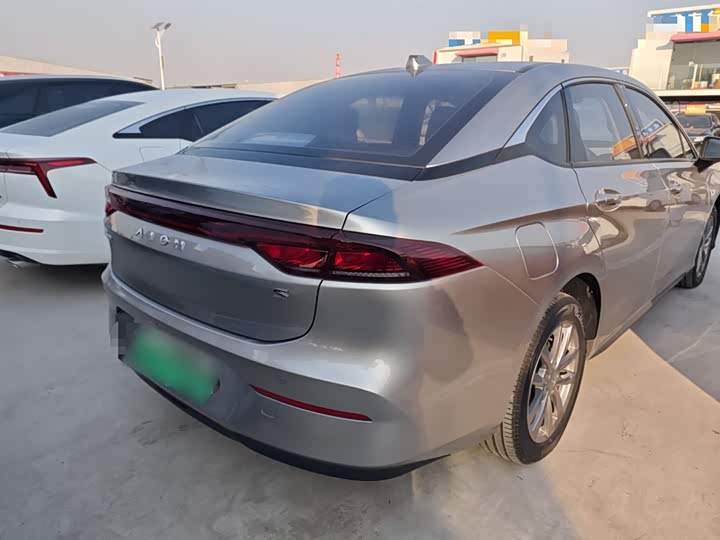 GAC Aion S 2023 2023款 魅 580 磷酸铁锂