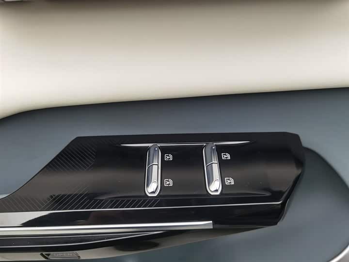 GAC Hyptec GT 2023 2023款 560后驱科技版