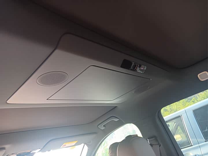 LiXiang L7 2025 2025款 Ultra 智能焕新版