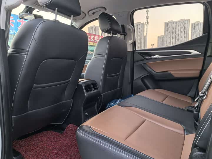 Maxus T70 2022 2022款 2.0T柴油自动两驱澳洲版长箱