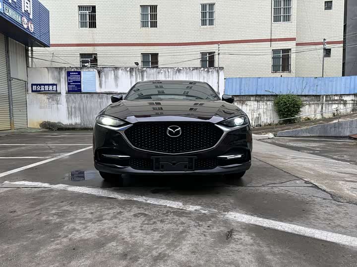 Mazda CX-4 2021 2021款 2.0L 自动两驱蓝天活力版