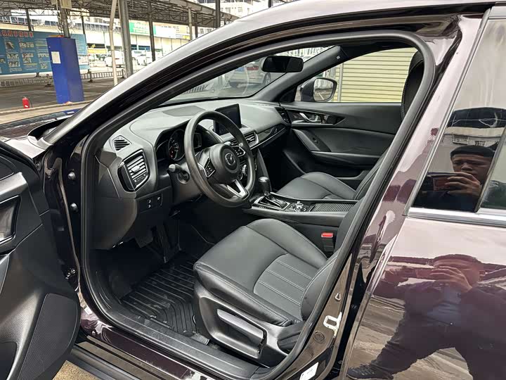 Mazda CX-4 2021 2021款 2.0L 自动两驱蓝天活力版