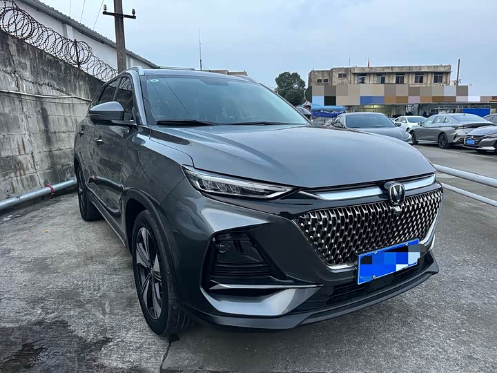 Changan X7 Plus 2024 2024款 1.5T 自动尊贵型 7座