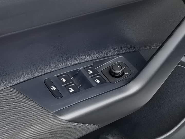 Volkswagen Lavida 2025 2025款 新锐 1.5L 出众新逸版