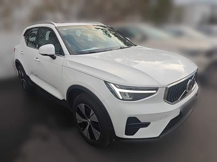 Volvo XC40 2025 2025款 B3 智远豪华版