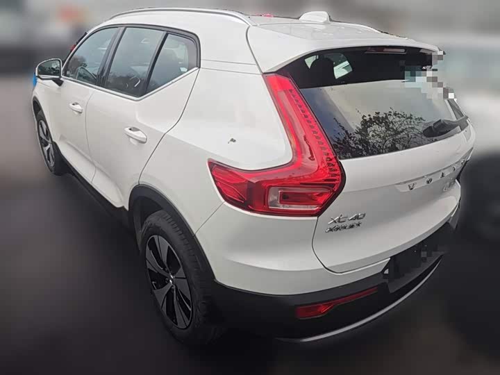 Volvo XC40 2025 2025款 B3 智远豪华版