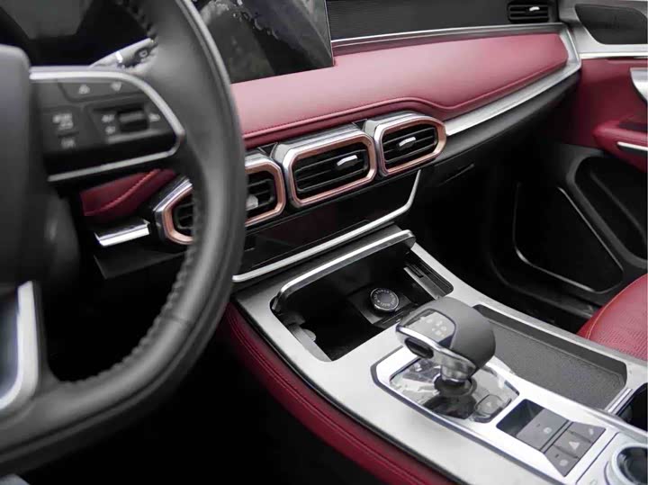 Jetour X70 Plus 2025 2025款 冠军版 1.5T DCT冠军PRO 5座