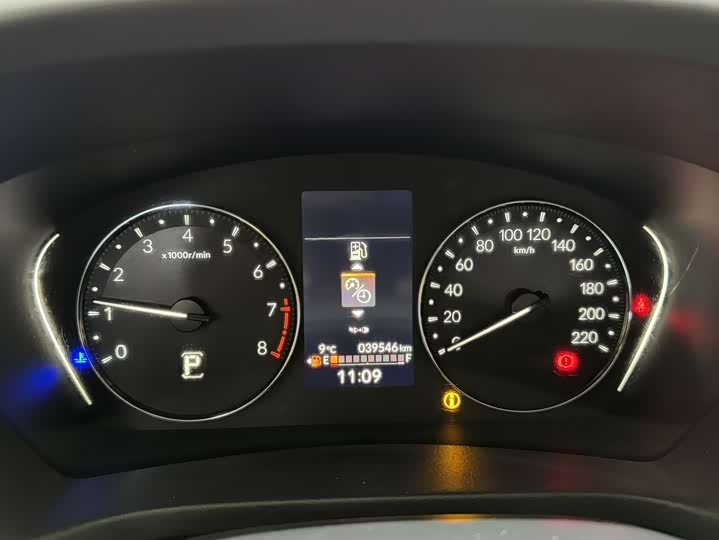 Honda Vezel 2023 2023款 1.5L CVT精英版