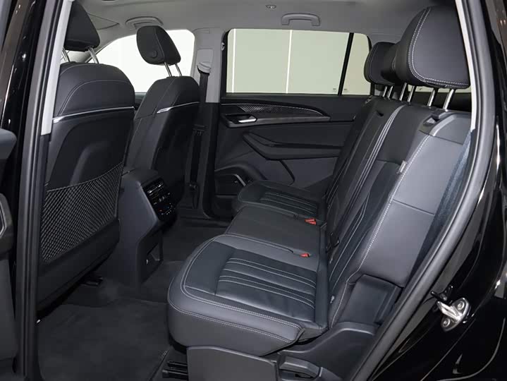 Audi Q6 2023 2023款 40 TFSI quattro 观云型 羽林套装