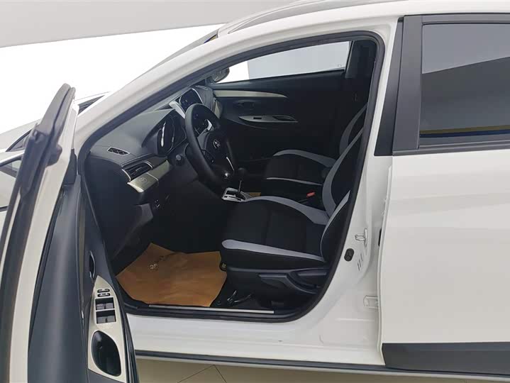Toyota Yaris L Hatchback 2022 2022款 致炫X 1.5L CVT领先PLUS版