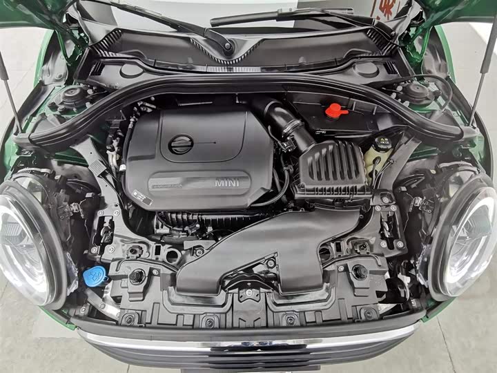 Mini Clubman 2023 2023款 1.5T COOPER 经典派