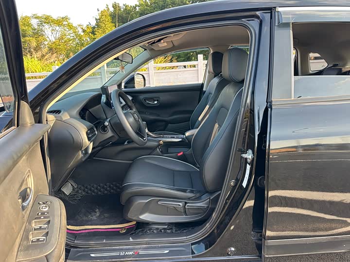 Honda HR-V 2023 2023款 240TURBO 劲享版