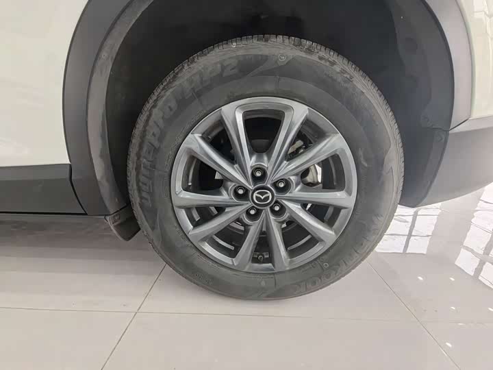 Mazda CX-4 2021 2021款 2.0L 自动两驱蓝天活力版