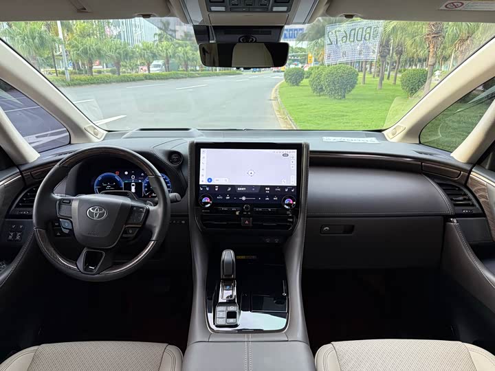 Toyota Alphard 2024 2024款 双擎 2.5L 臻享版
