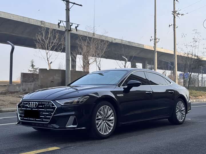 Audi A7L 2024 2024款 45TFSI S-line 筑梦型 流晶套装