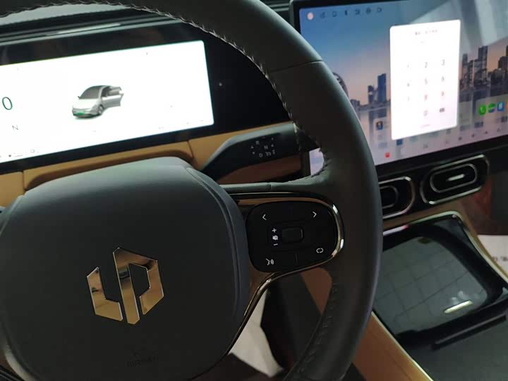 Leapmotor C01 2024 2024款 增程 316尊享版