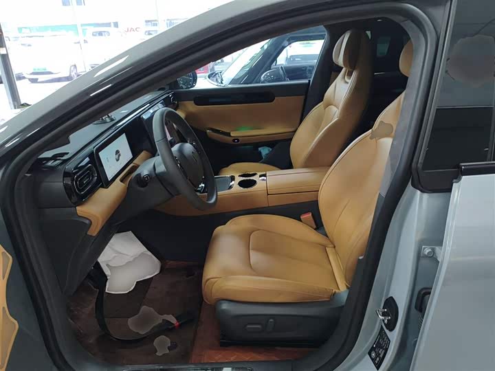 Leapmotor C01 2024 2024款 增程 316尊享版